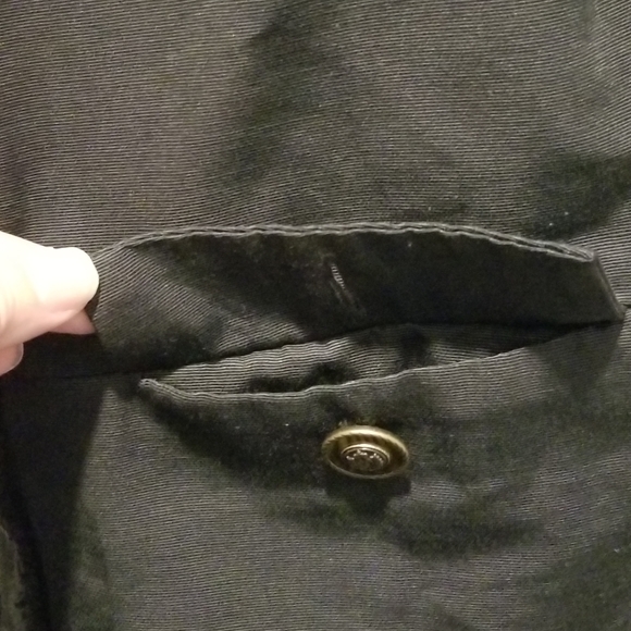 EUC Black Zip up Mossimo blouse with front pockets - Picture 5 of 5